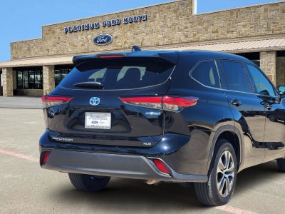 2023 Toyota Highlander Hybrid XLE