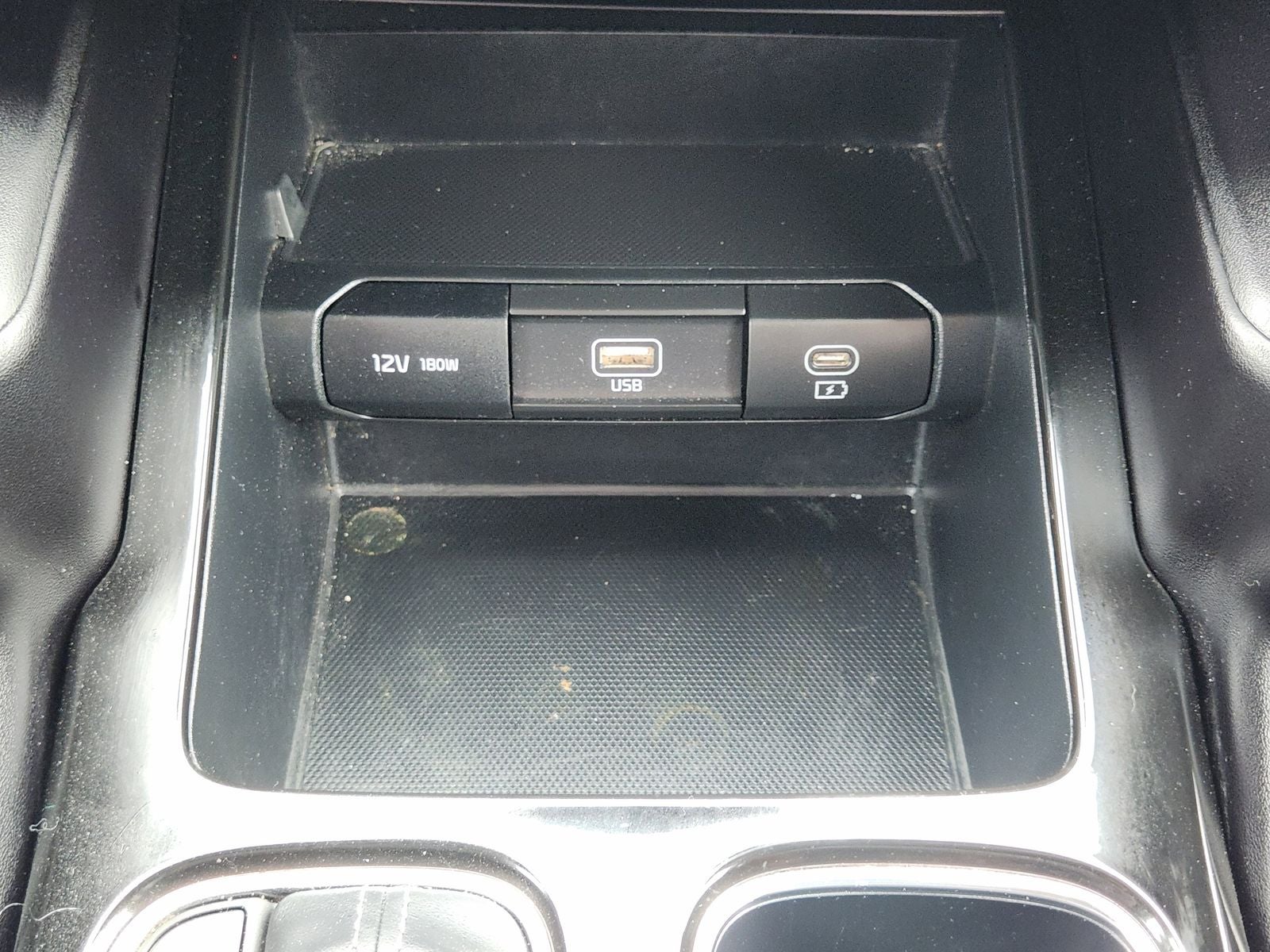 2024 Kia Telluride LX