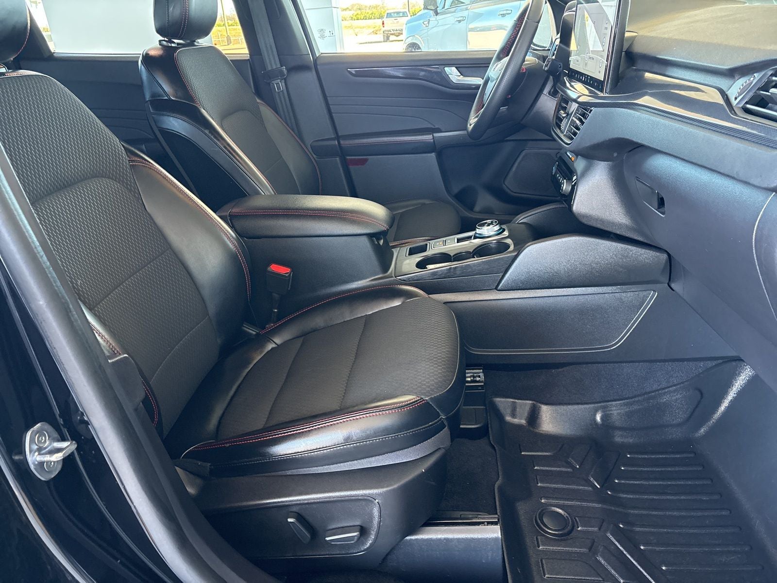 2023 Ford Escape Hybrid ST-Line Elite