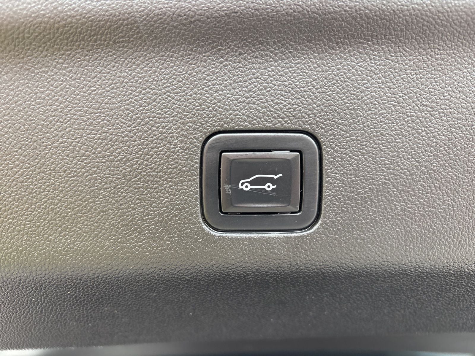 2022 GMC Yukon AT4