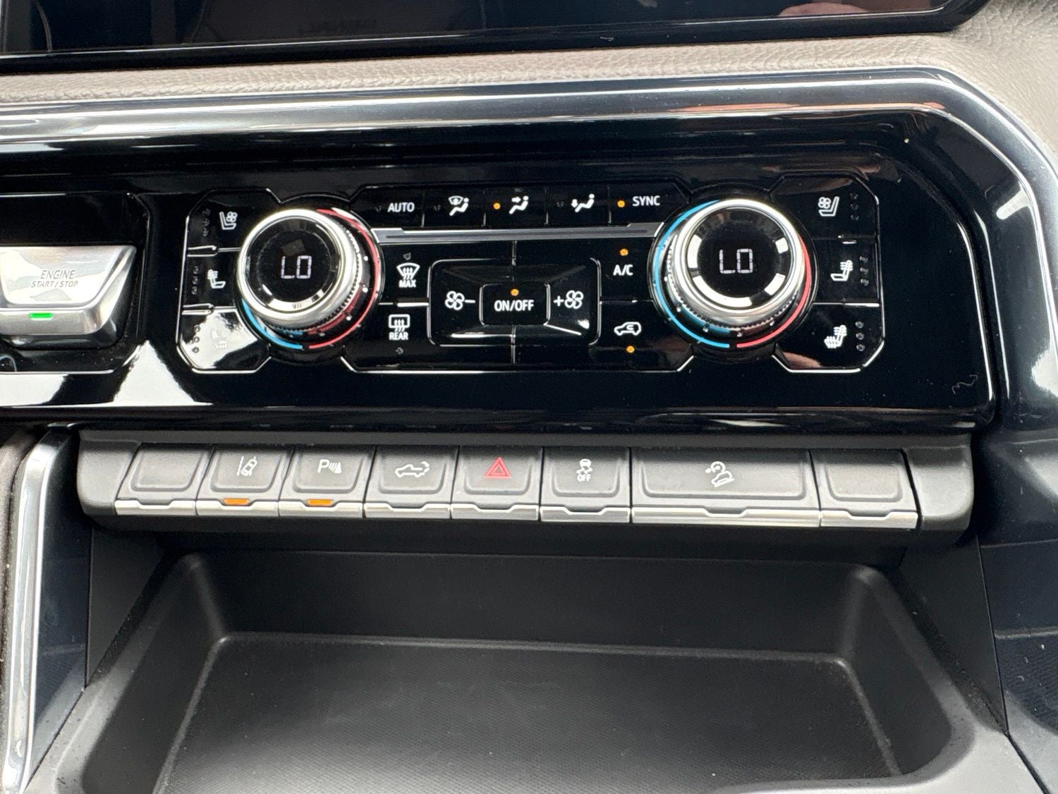 2025 GMC Sierra 2500HD Denali