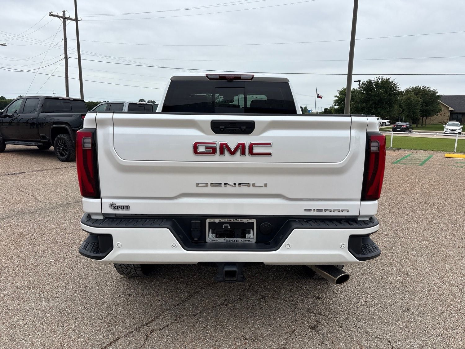 2025 GMC Sierra 2500HD Denali
