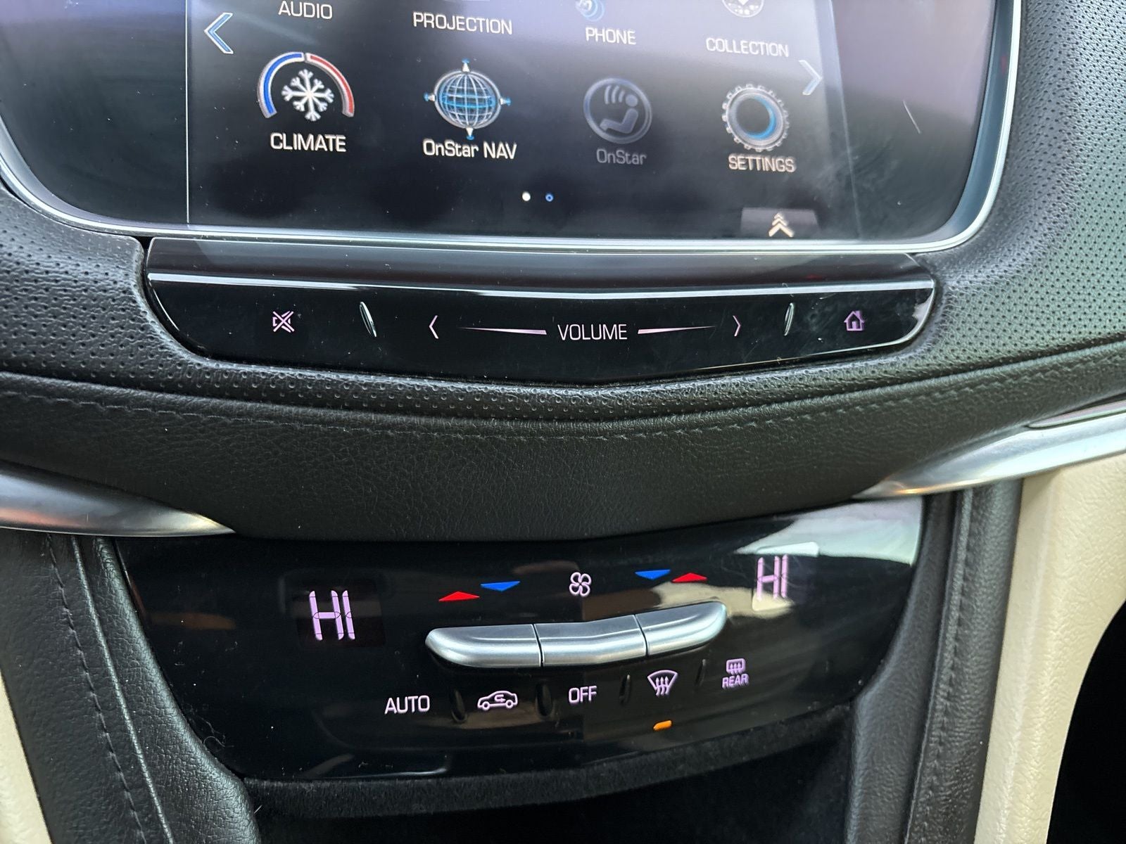 2018 Cadillac XT5 Base