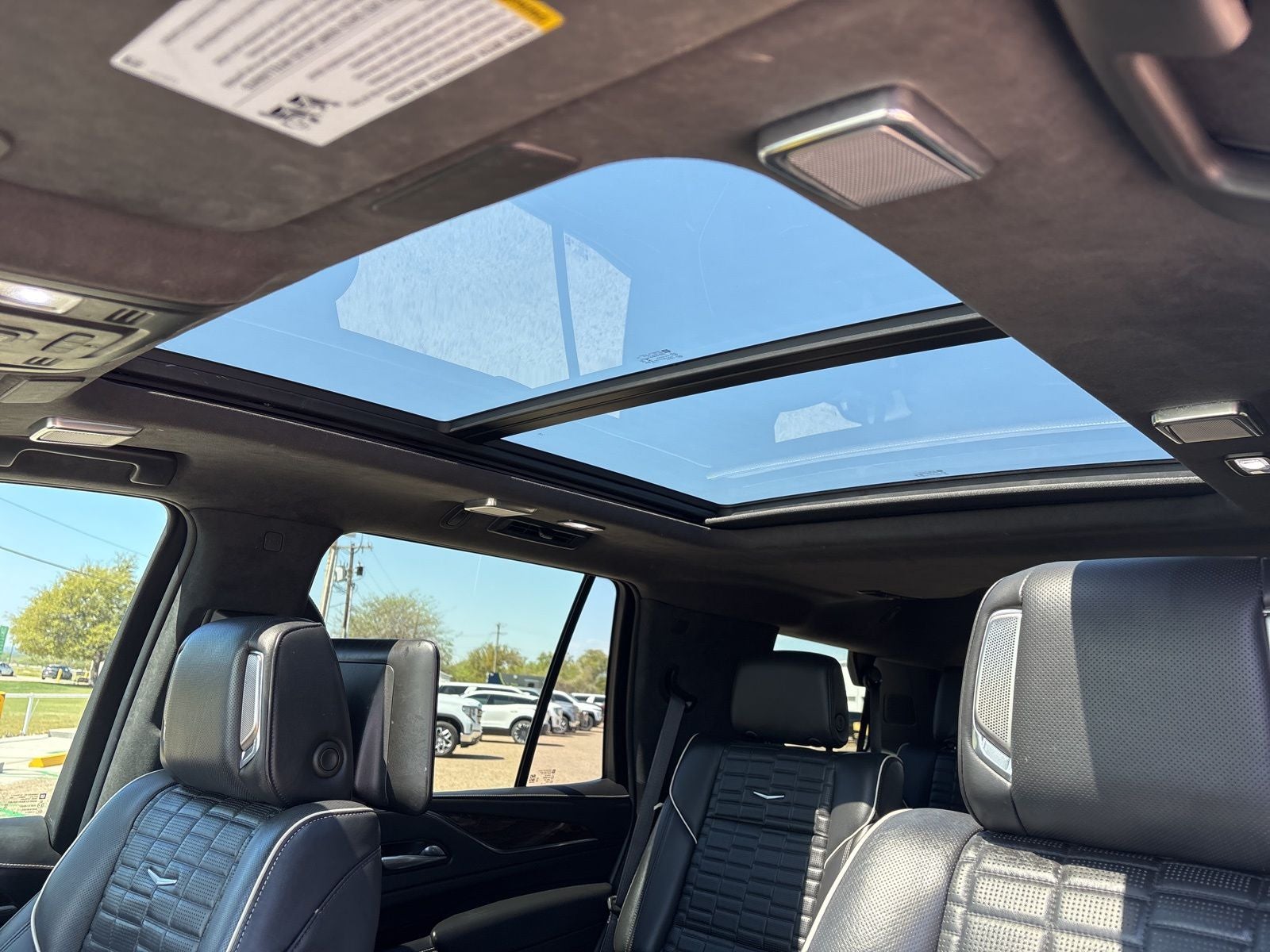 2022 Cadillac Escalade Sport Platinum