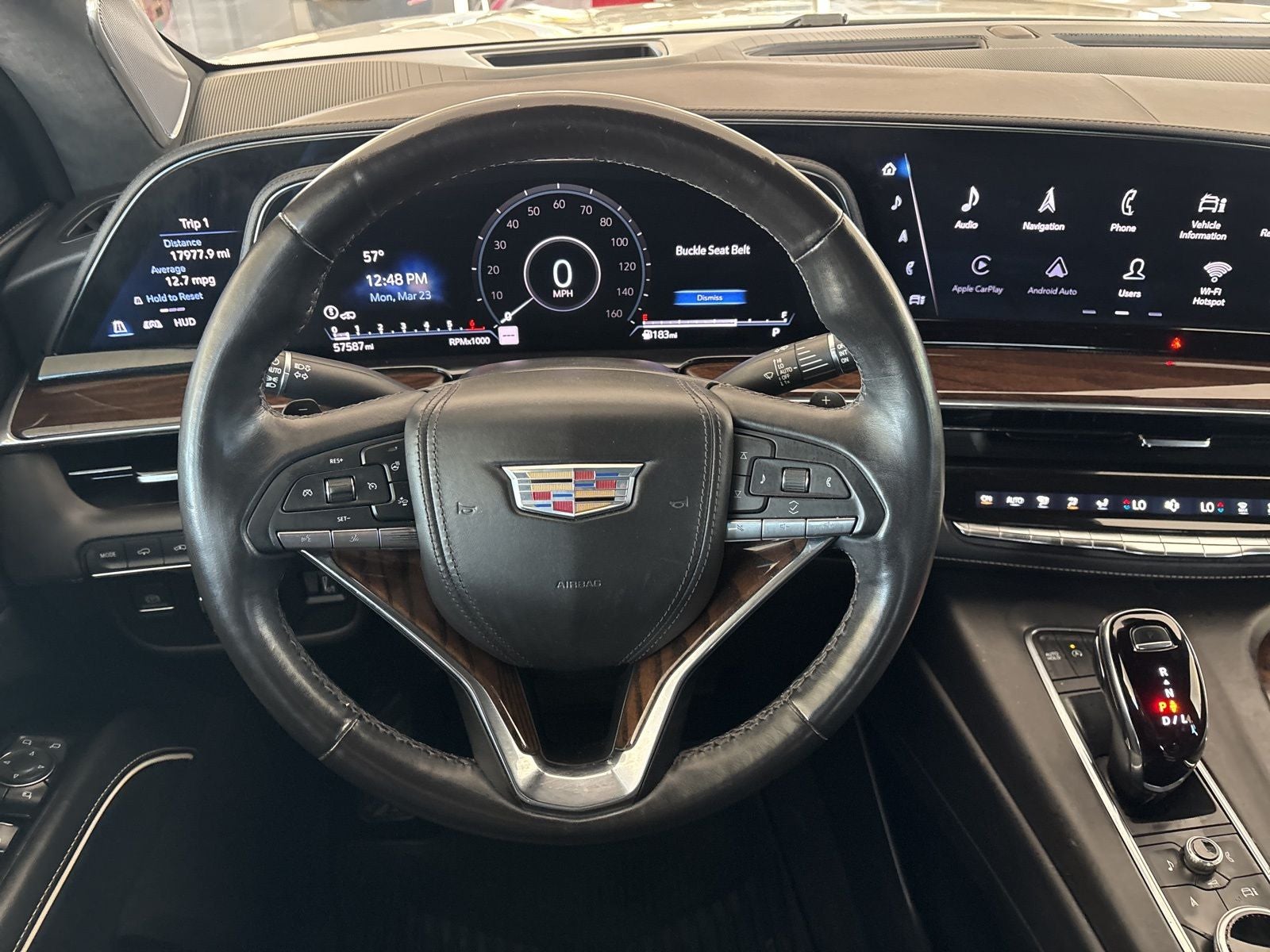 2022 Cadillac Escalade Sport Platinum
