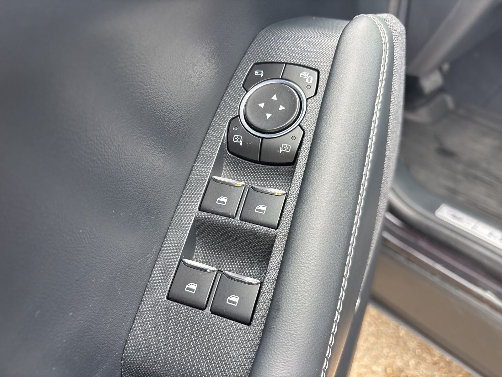 2022 Ford Mustang Mach-E Premium