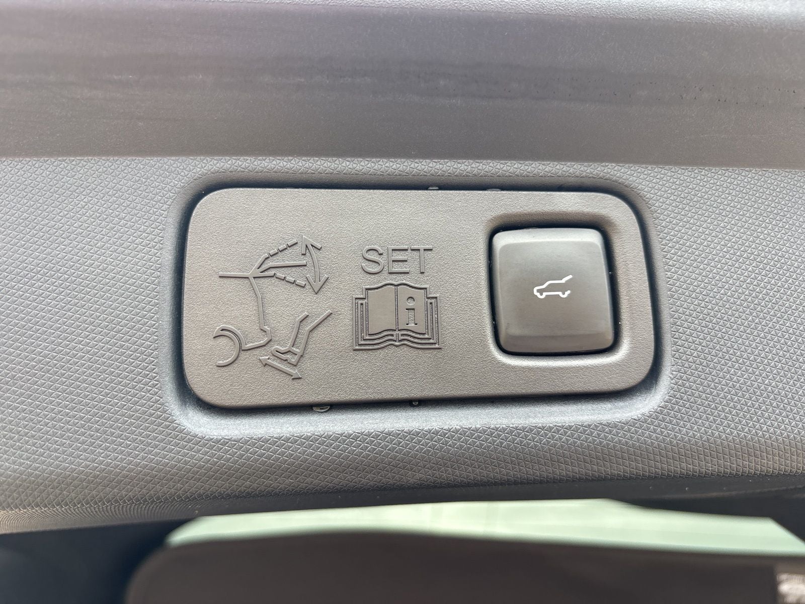 2022 Ford Mustang Mach-E Premium