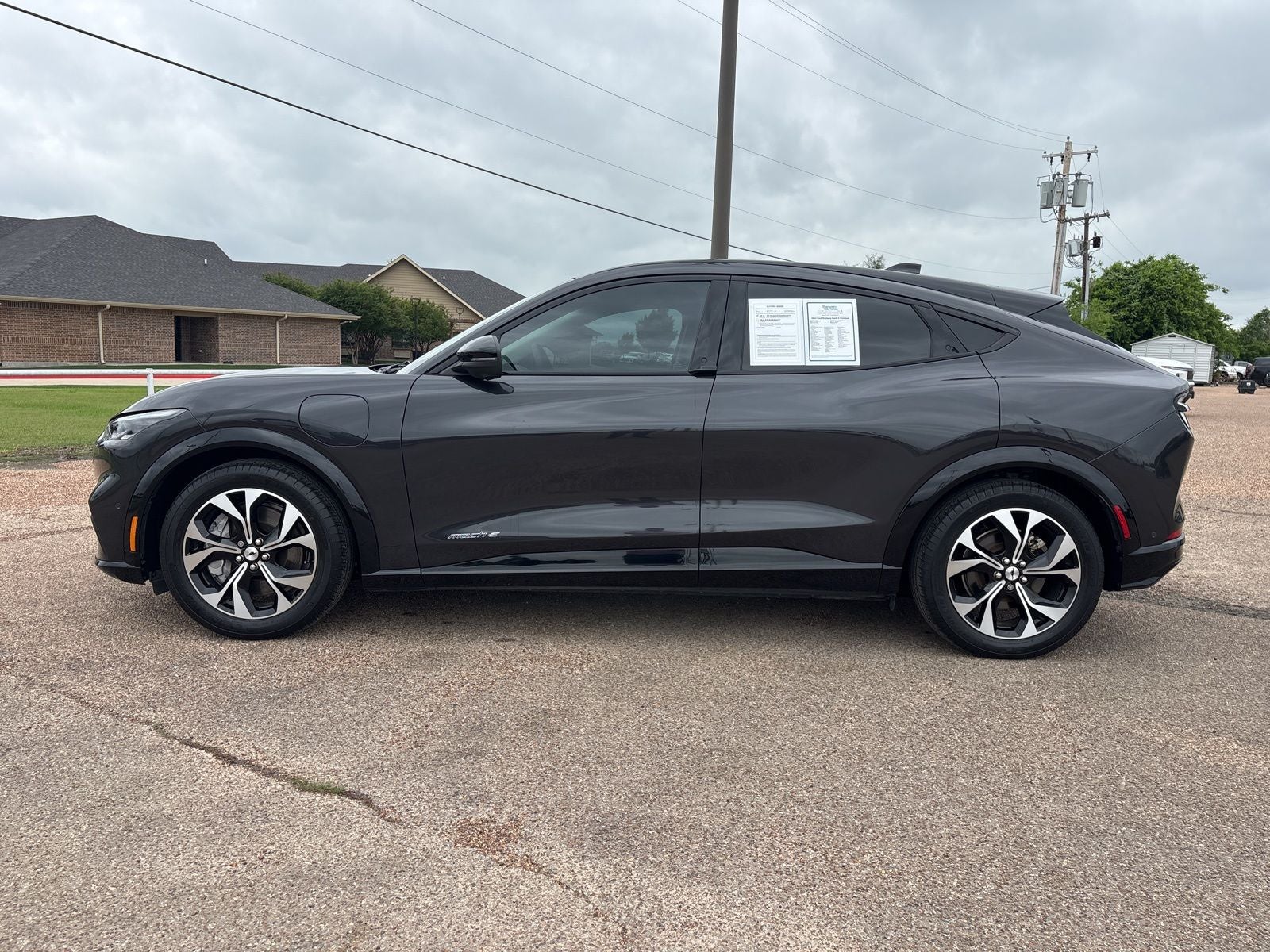 2022 Ford Mustang Mach-E Premium