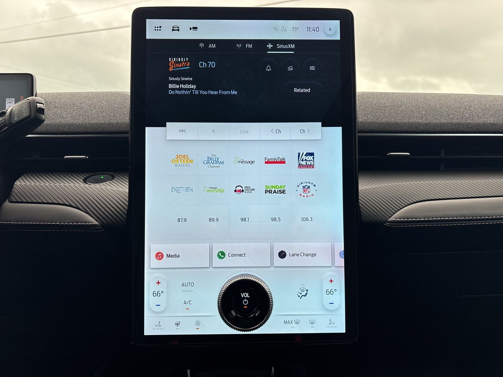 2022 Ford Mustang Mach-E Premium