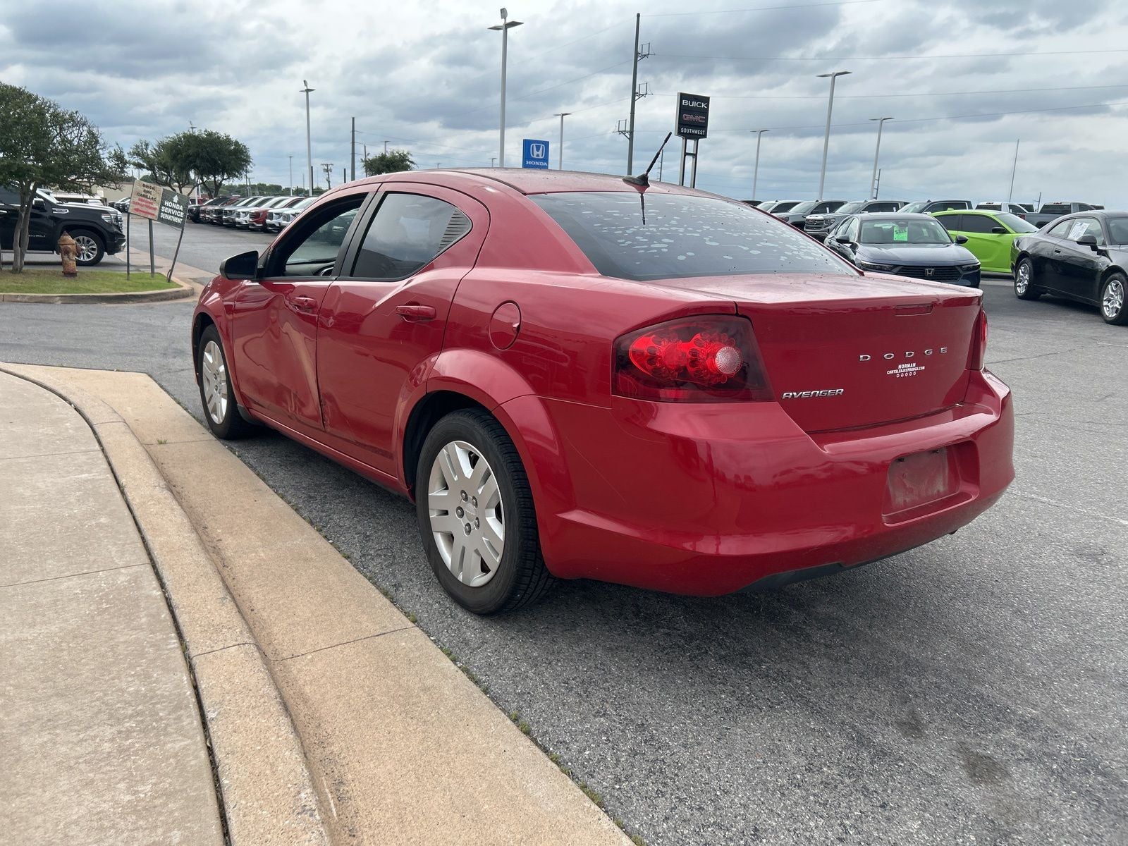 2013 Dodge Avenger SE