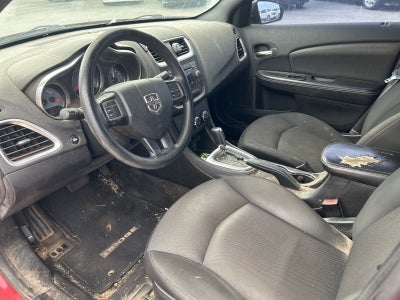 2013 Dodge Avenger SE