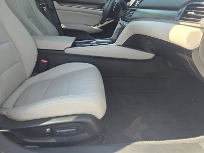 2019 Honda Accord Touring 2.0T