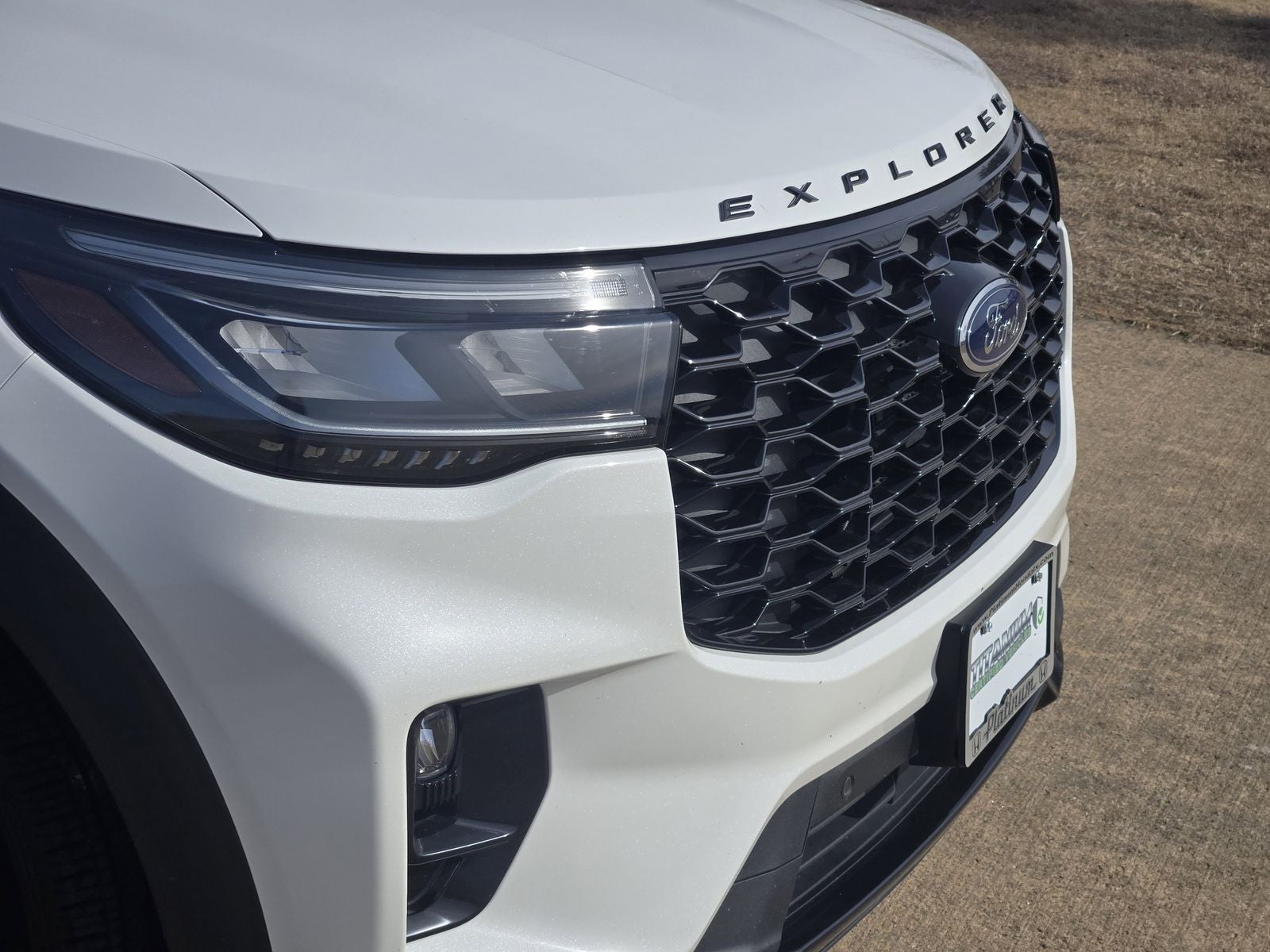 2025 Ford Explorer ST-Line