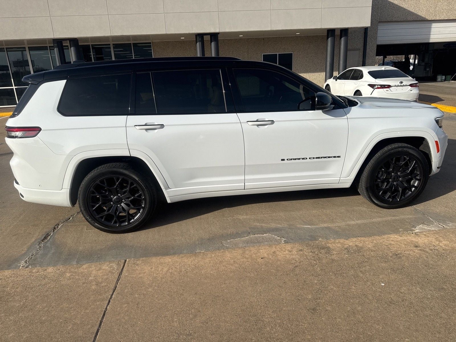 2024 Jeep Grand Cherokee L Summit