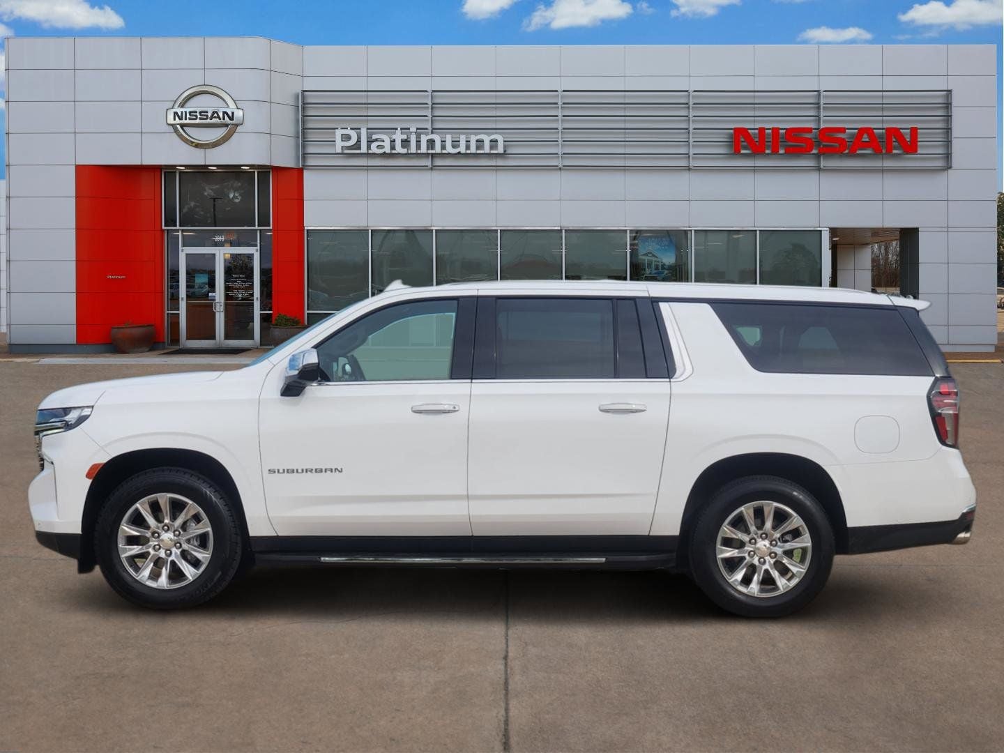2023 Chevrolet Suburban Premier
