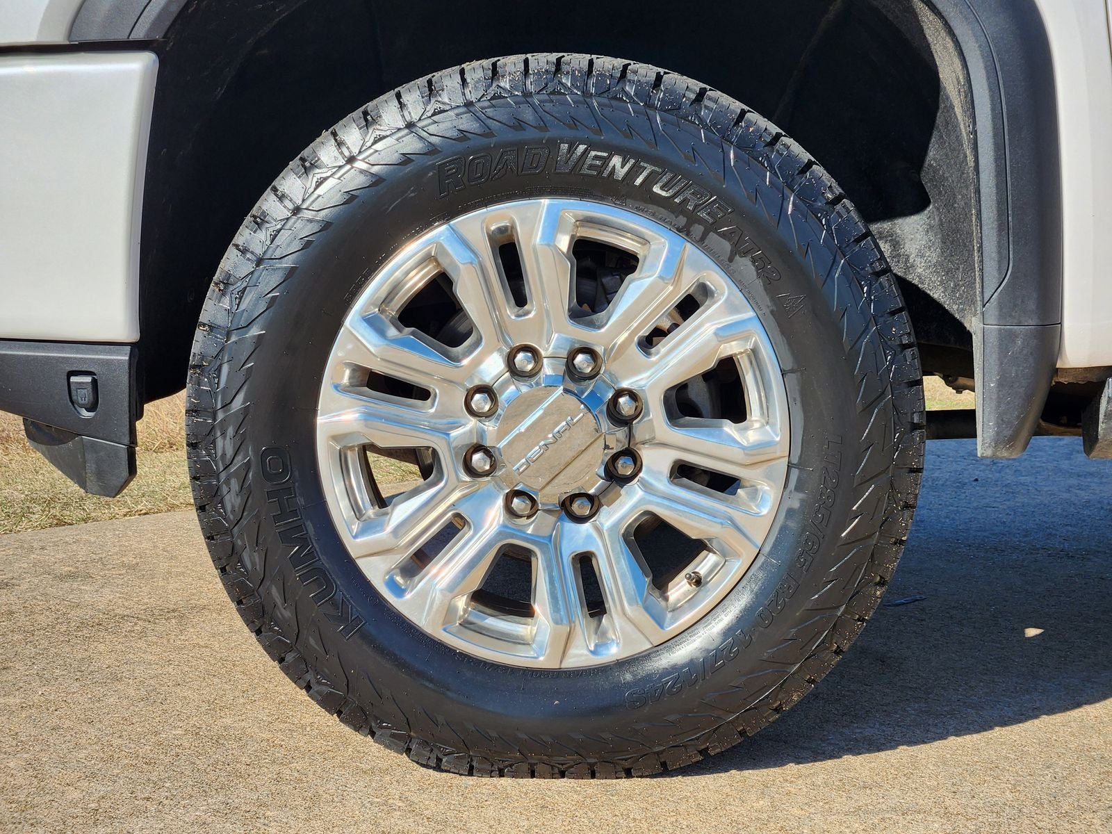 2023 GMC Sierra 2500HD Denali