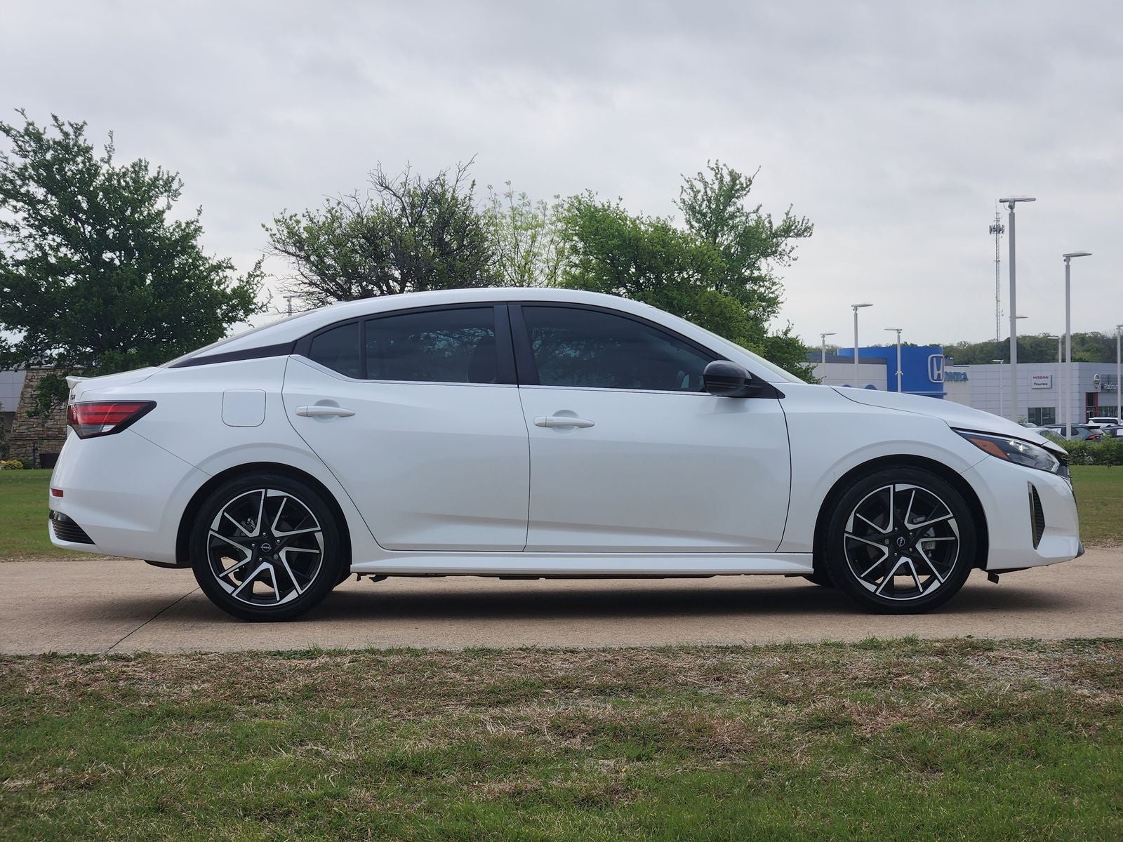 2024 Nissan Sentra SR