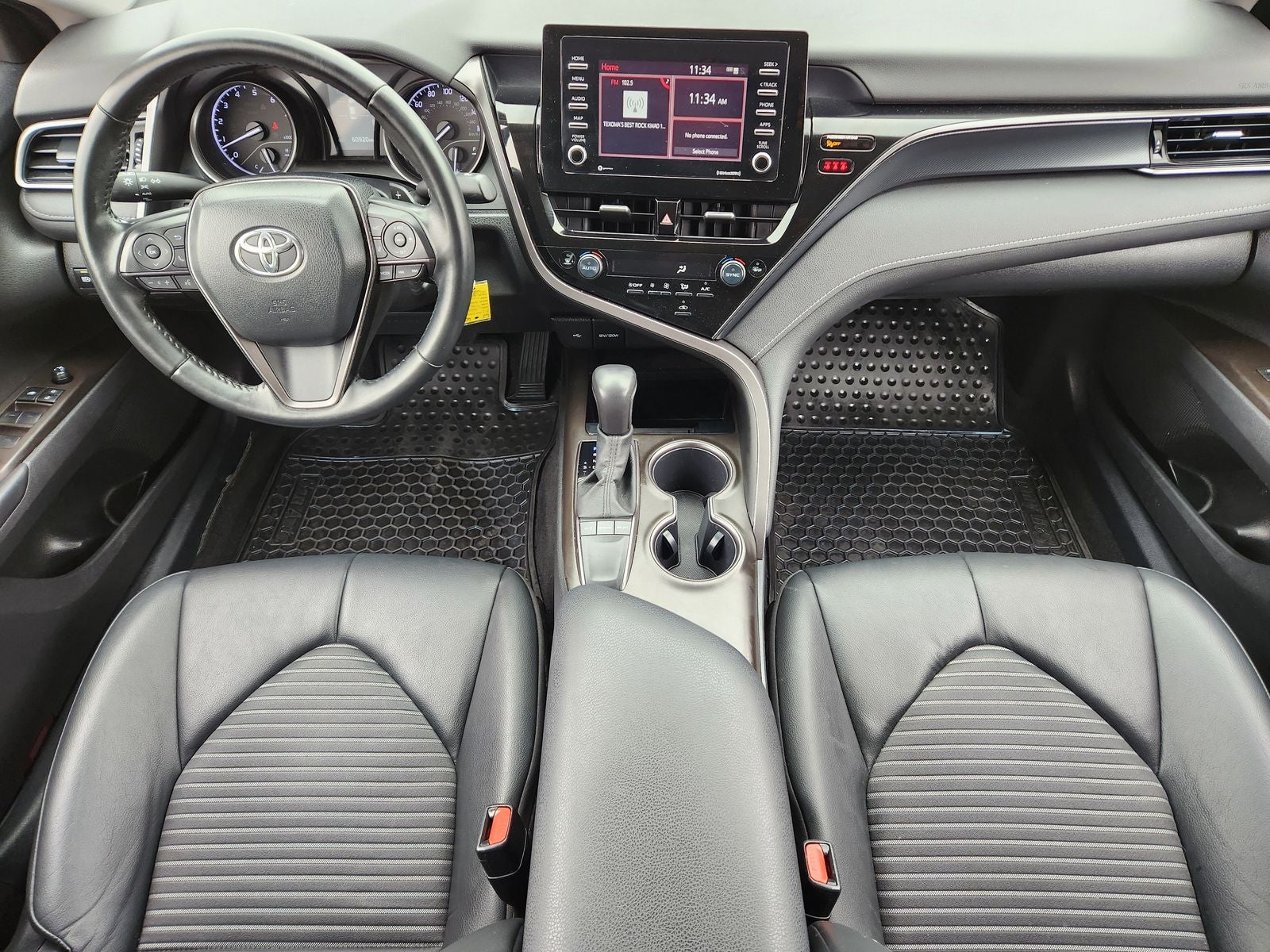 2022 Toyota Camry SE Nightshade