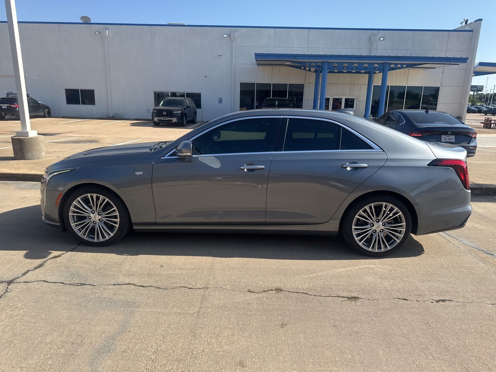 2021 Cadillac CT4 Premium Luxury