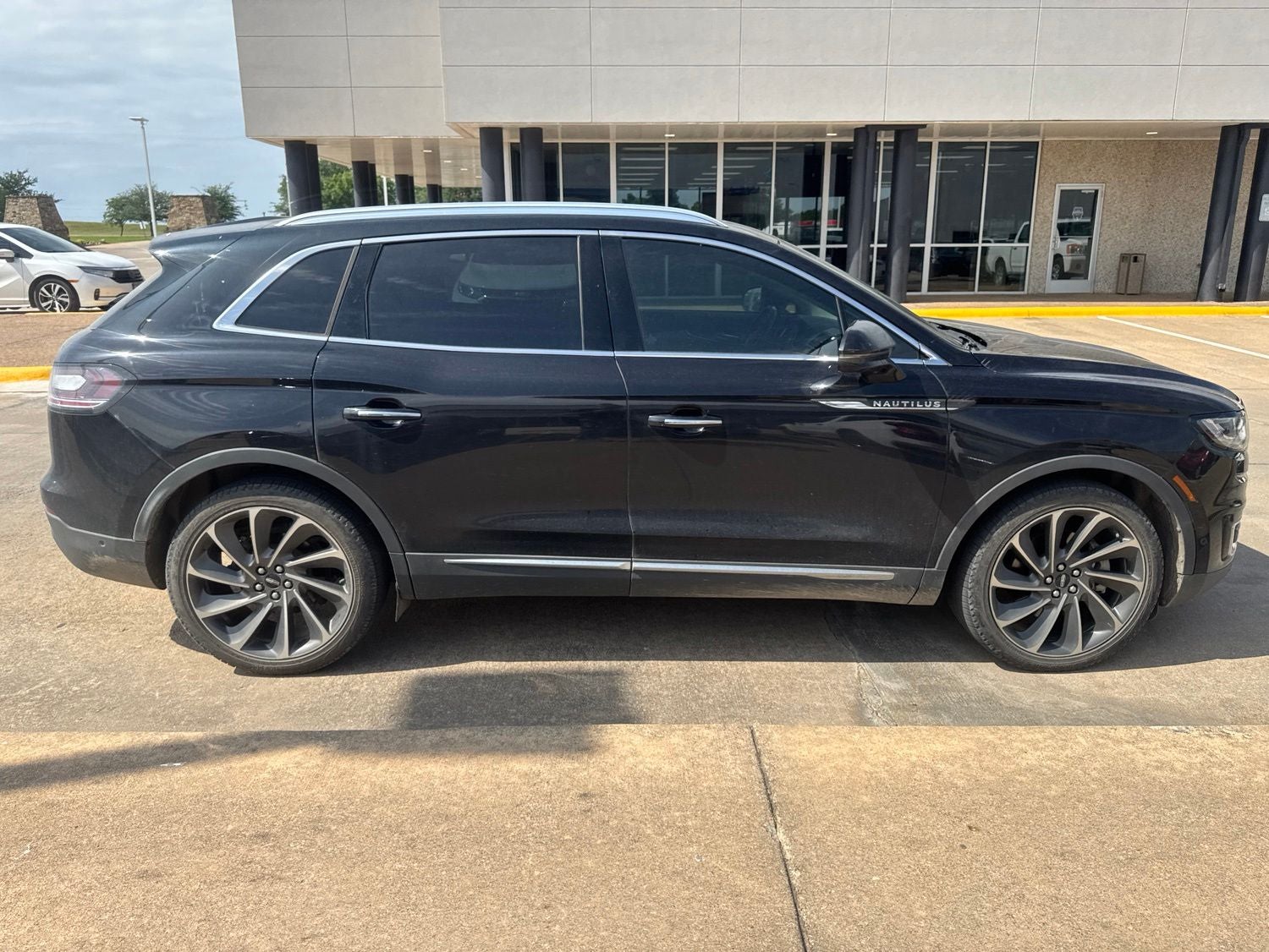 2020 Lincoln Nautilus Reserve