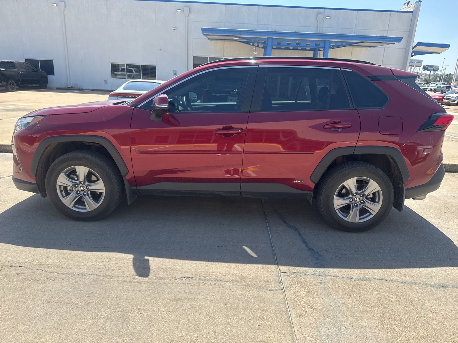 2022 Toyota RAV4 XLE