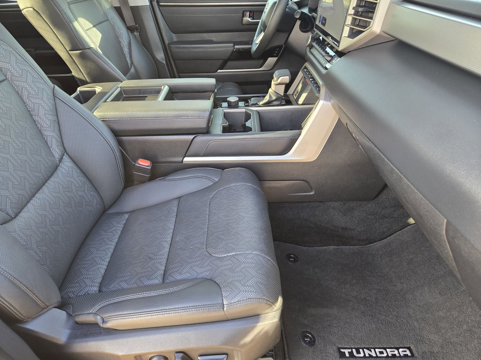 2022 Toyota Tundra 2WD Limited