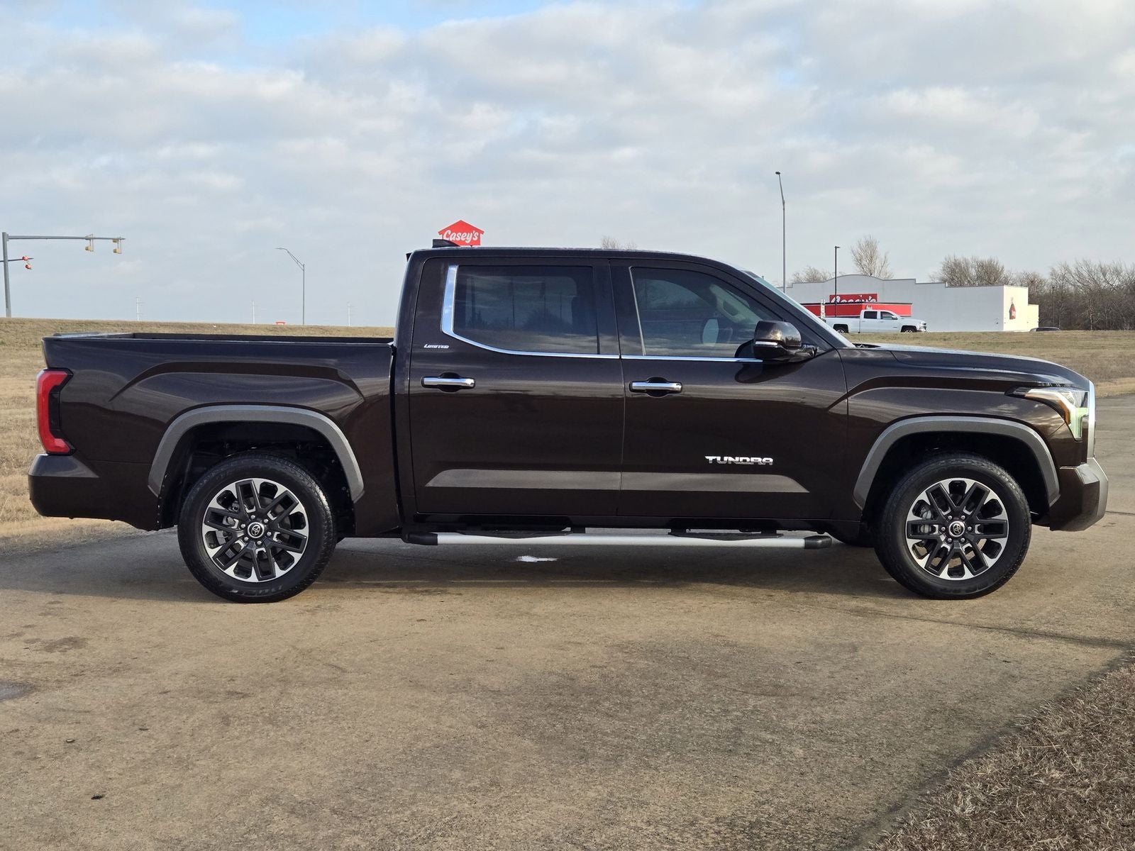 2022 Toyota Tundra 2WD Limited
