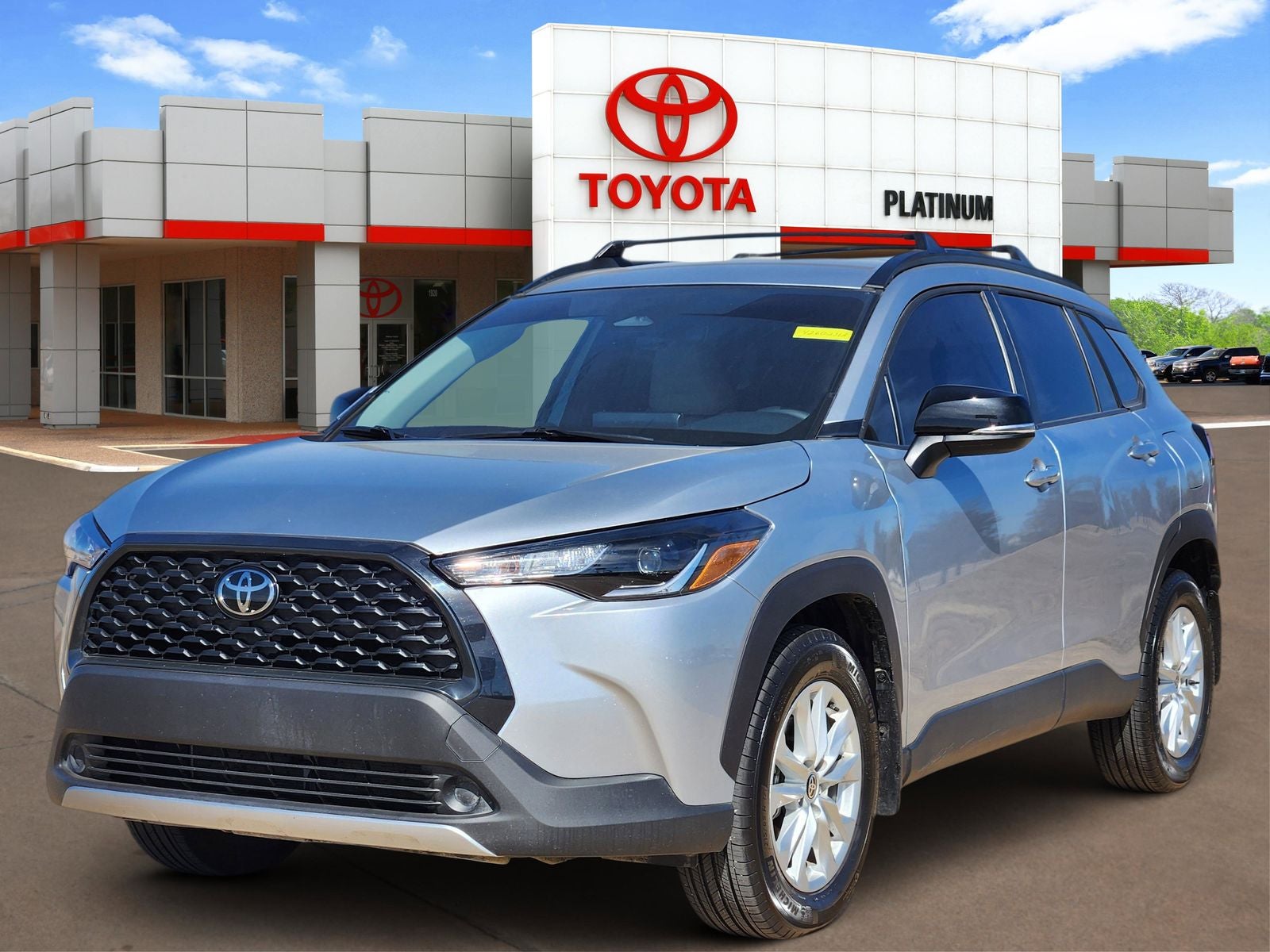 2025 Toyota Corolla Cross LE