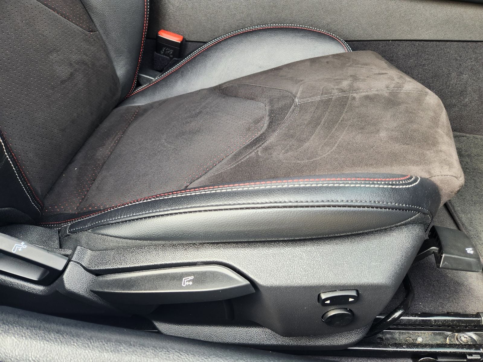 2023 Toyota GR Supra 2.0