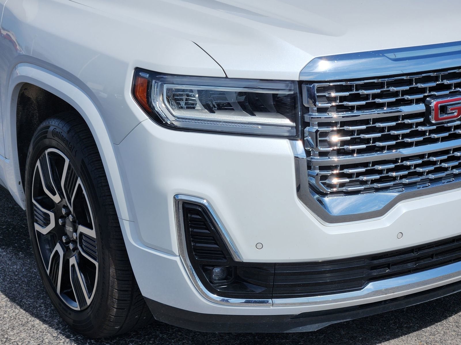 2021 GMC Acadia Denali