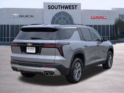 2024 Chevrolet Traverse LT