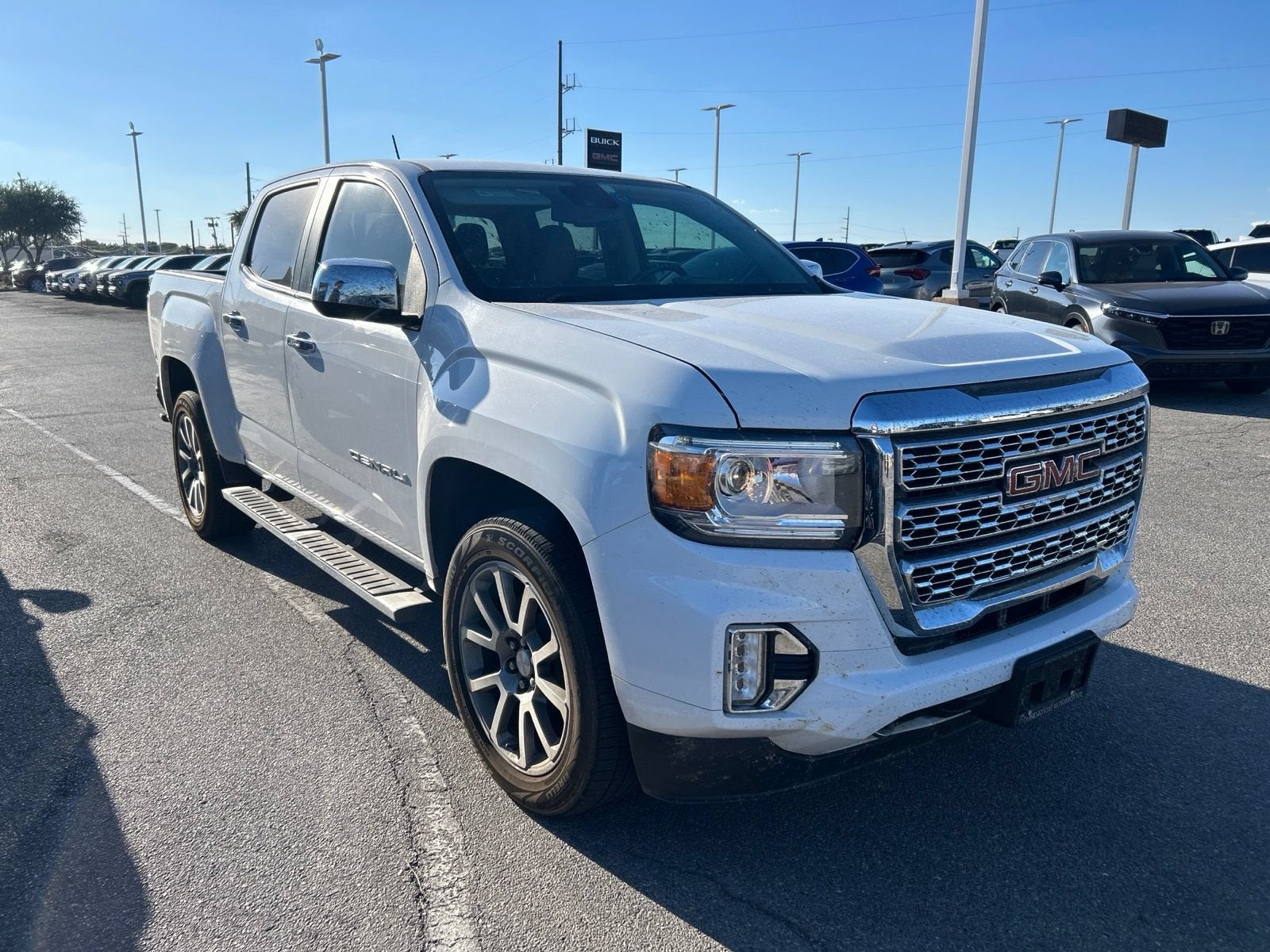 2022 GMC Canyon 4WD Denali