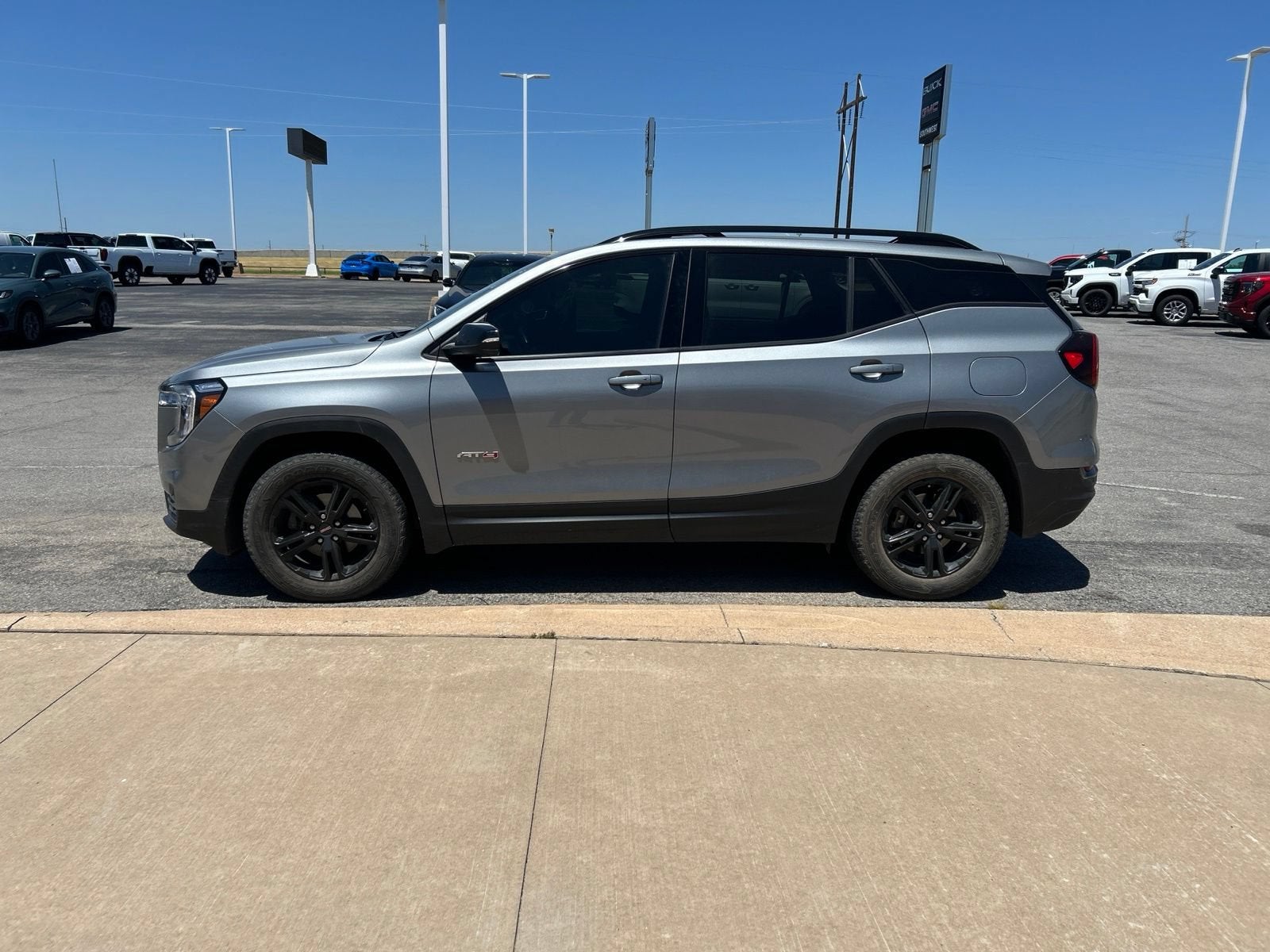 2023 GMC Terrain AT4