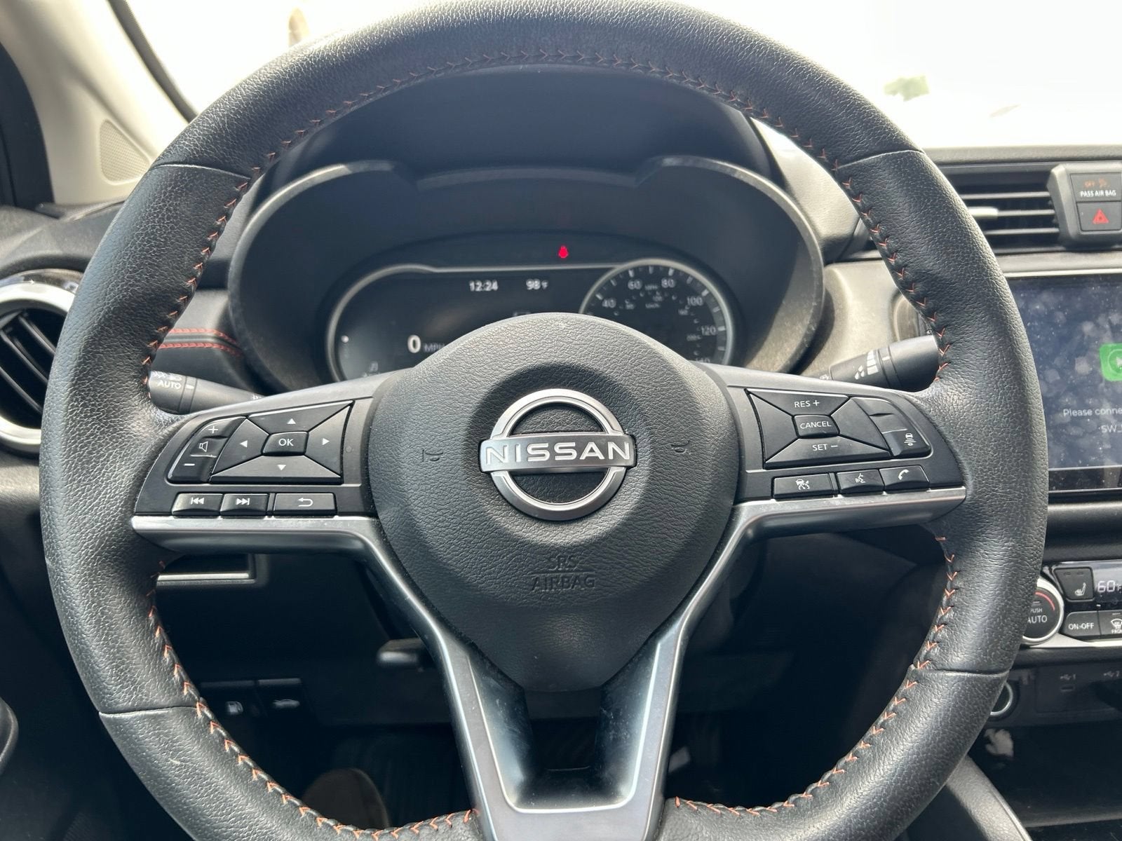 2023 Nissan Versa SR