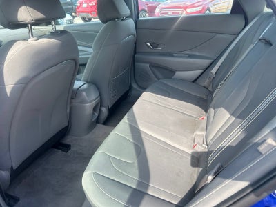 2025 Hyundai Elantra SEL Convenience
