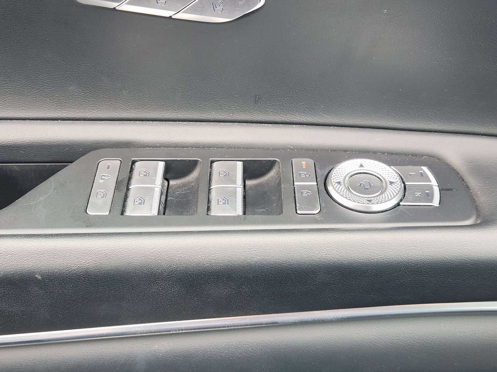 2025 Genesis GV80 2.5T Standard