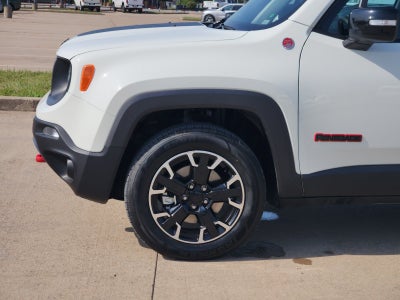 2023 Jeep Renegade Trailhawk