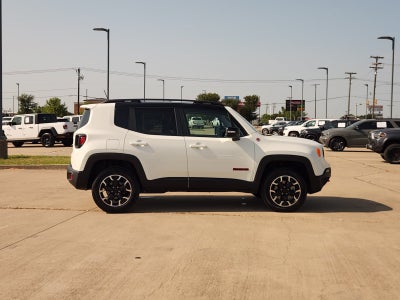 2023 Jeep Renegade Trailhawk
