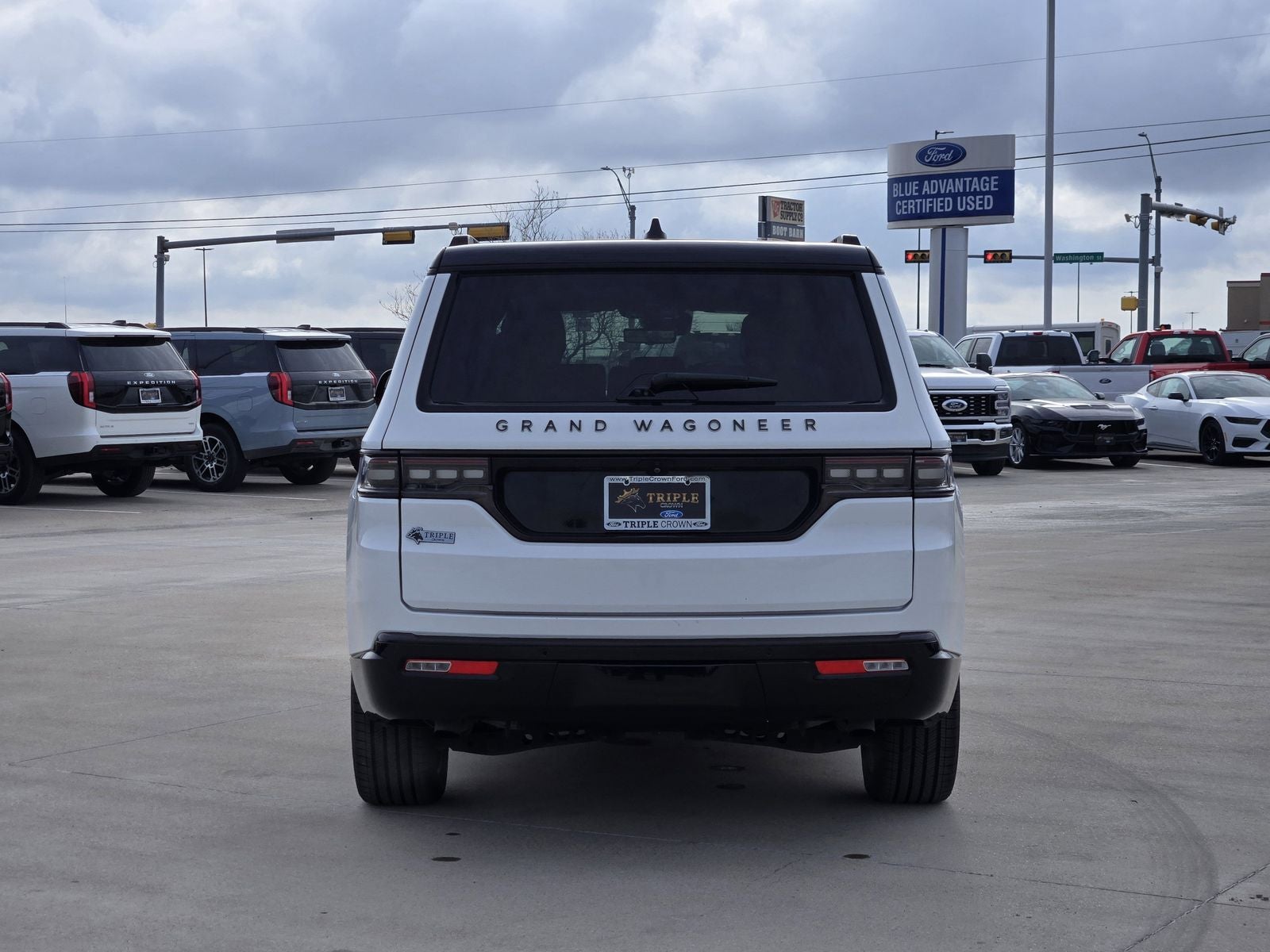 2024 Jeep Grand Wagoneer Series II