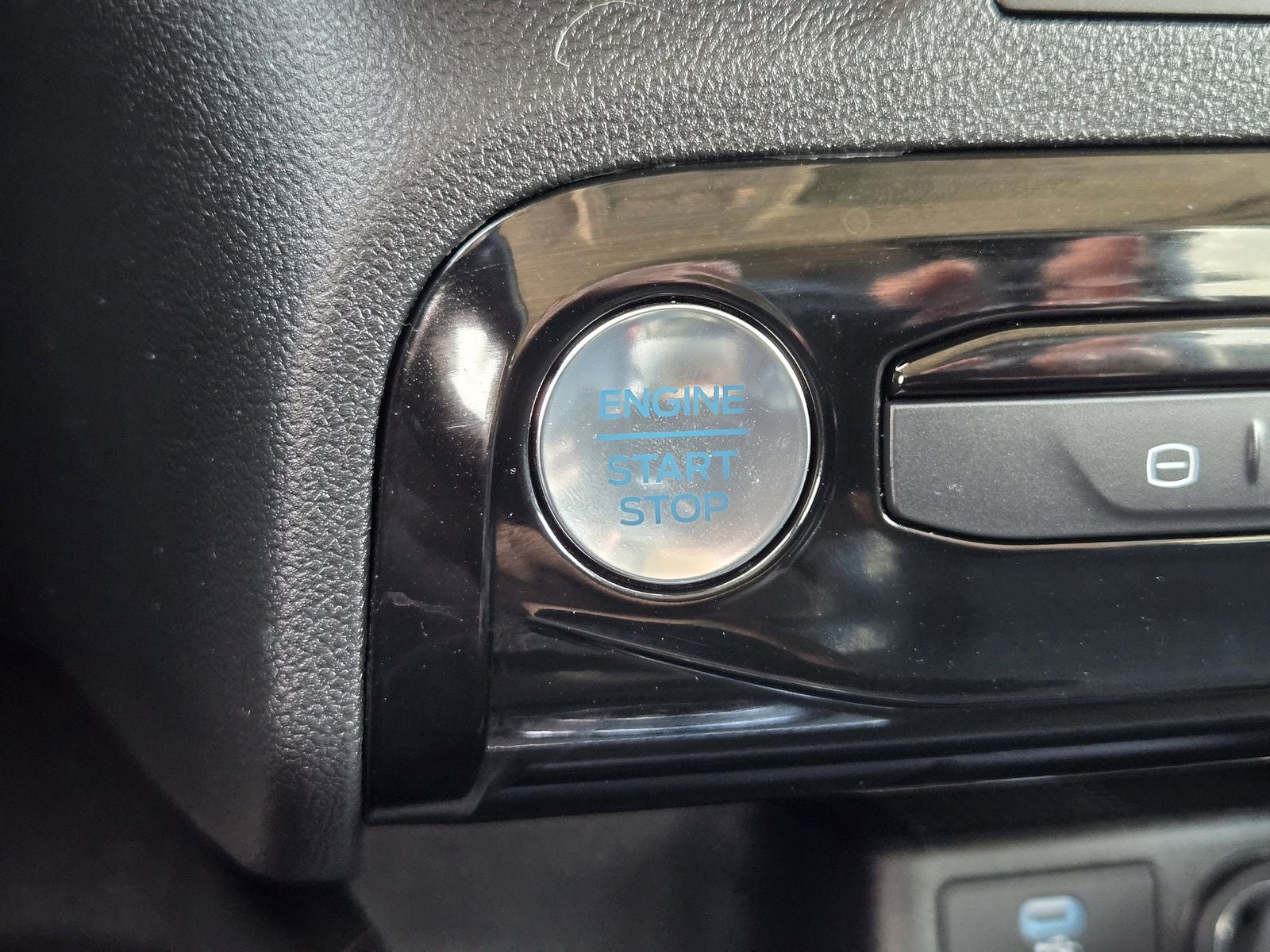 2023 Ford Escape Plug-In Hybrid Base