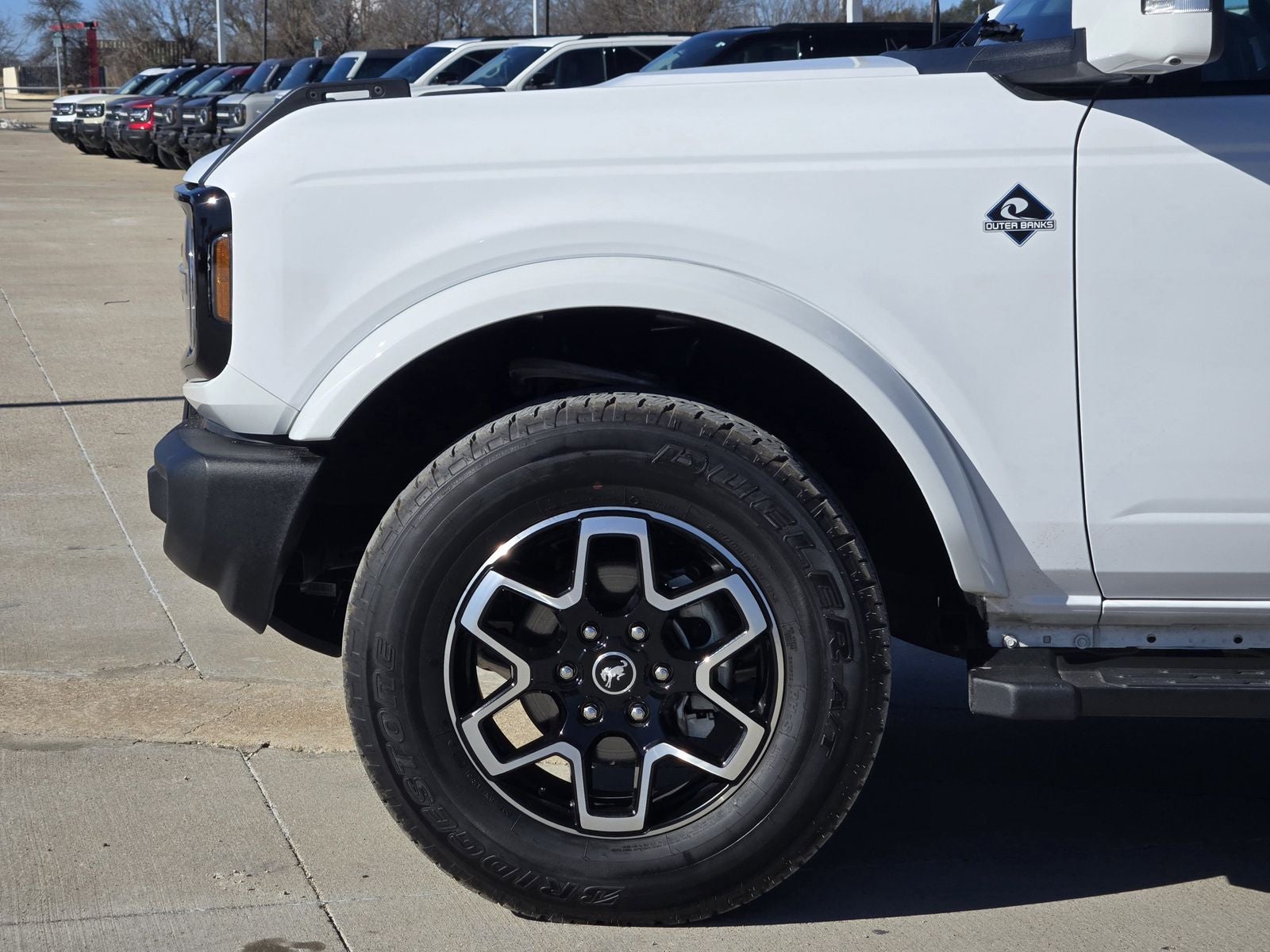 2024 Ford Bronco Outer Banks