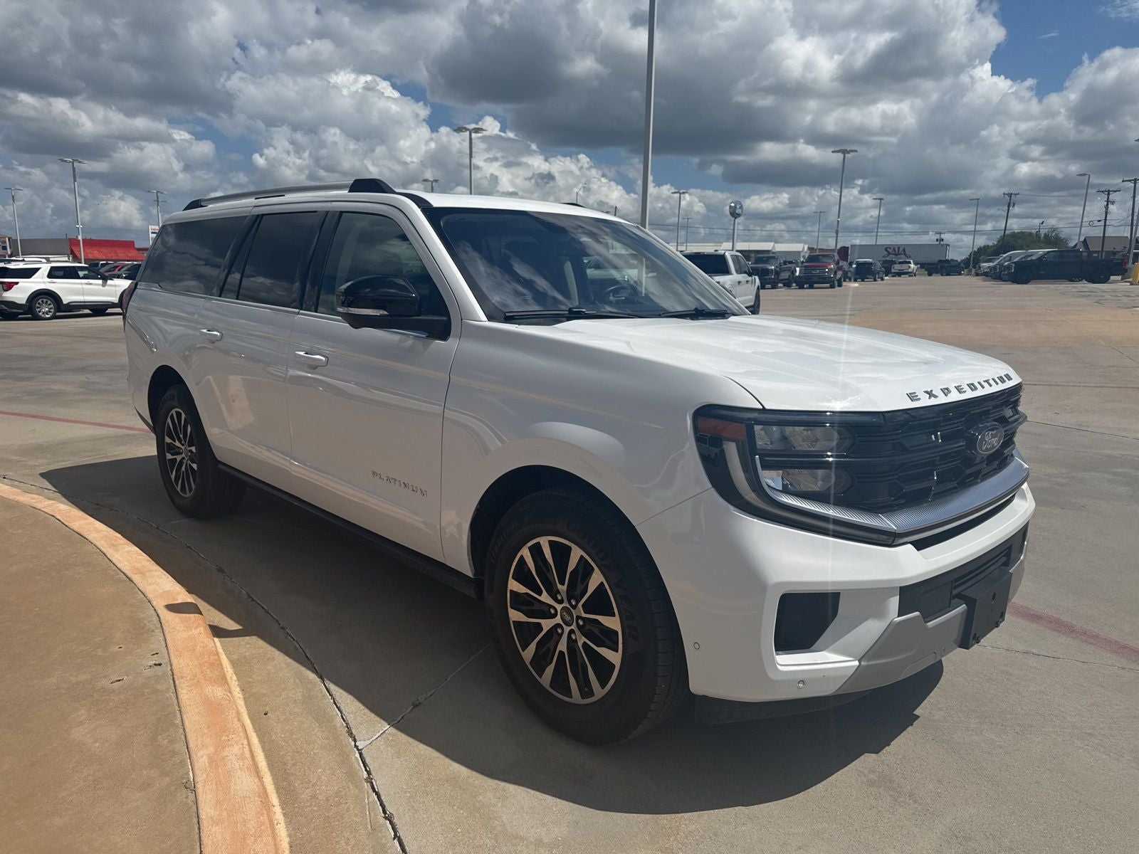 2025 Ford Expedition Max Platinum