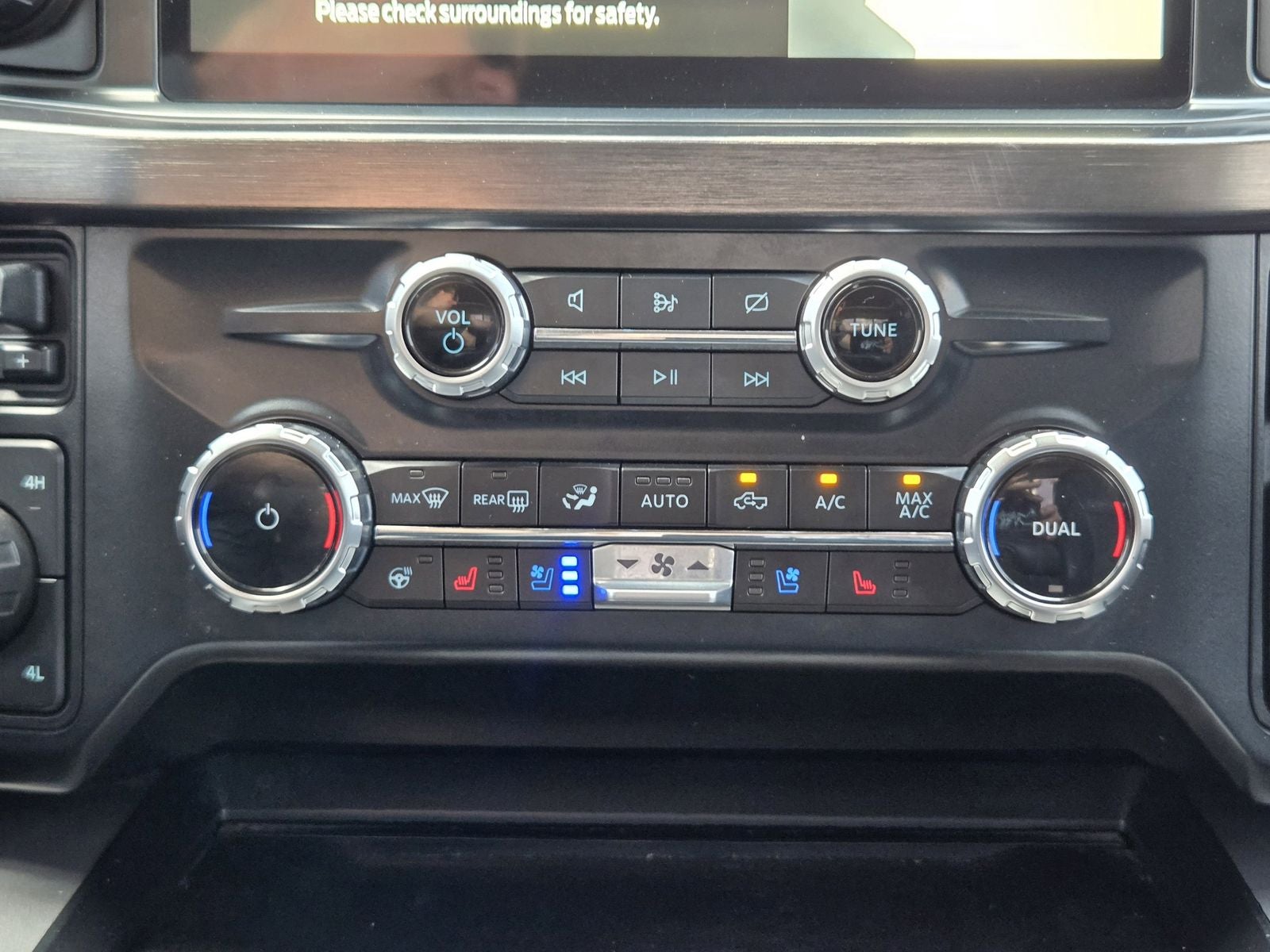 2023 Ford F-250SD Lariat