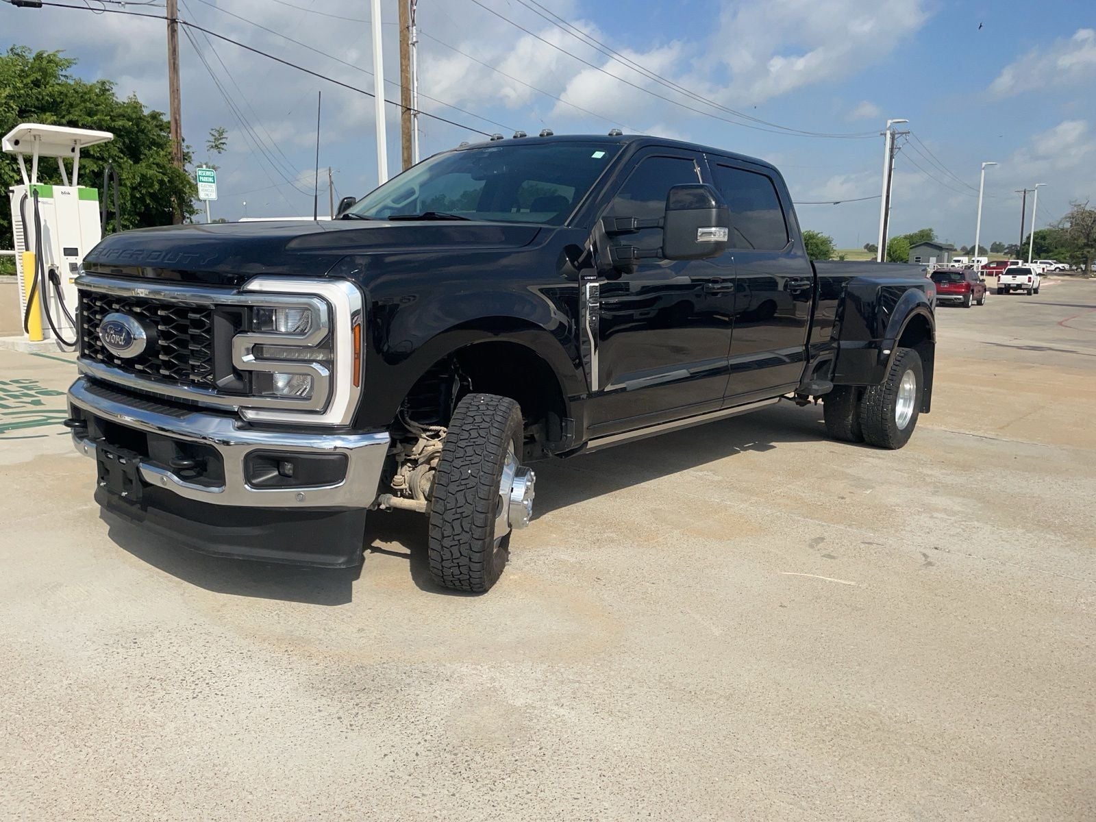 2024 Ford F-350SD Lariat DRW