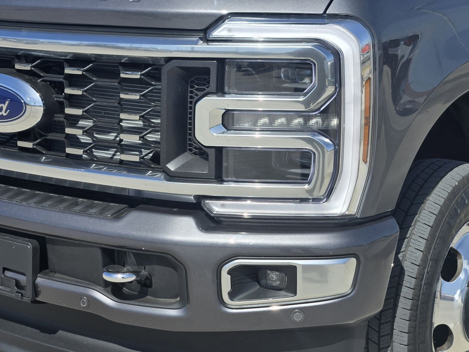 2024 Ford F-350SD Platinum DRW