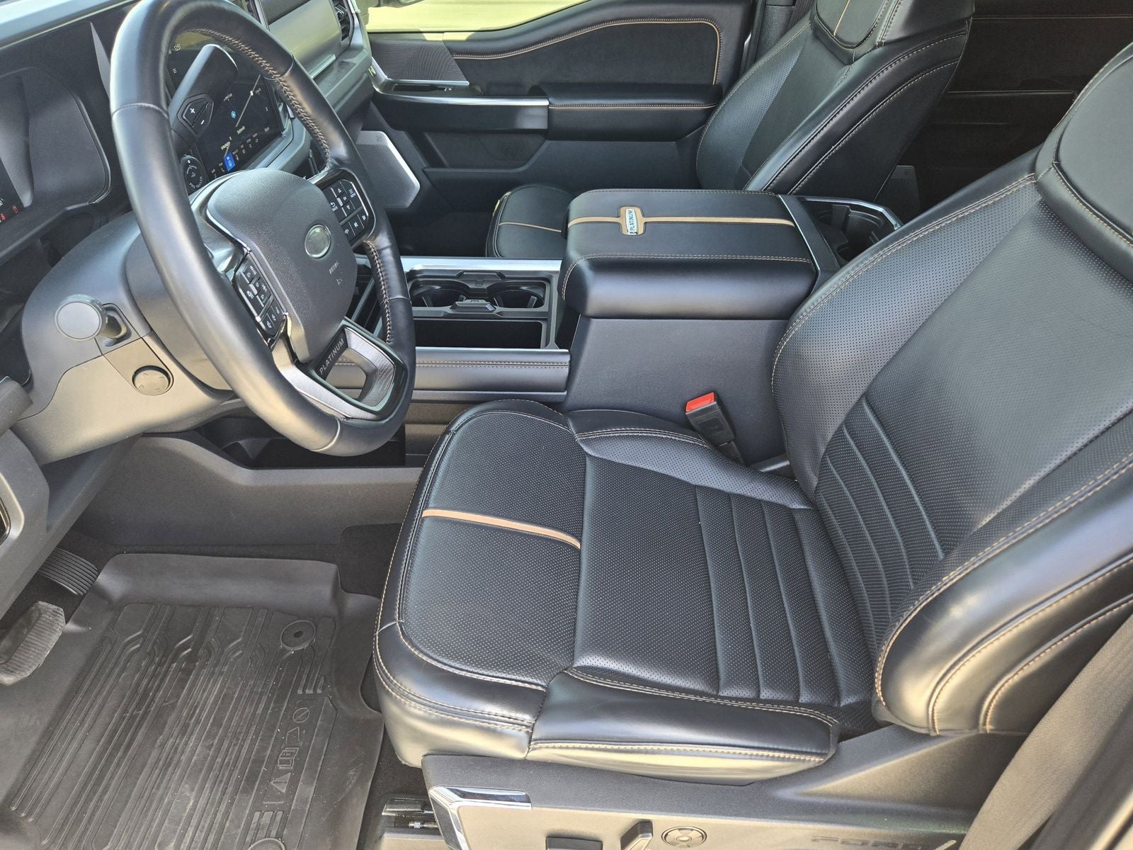 2024 Ford F-350SD Platinum DRW