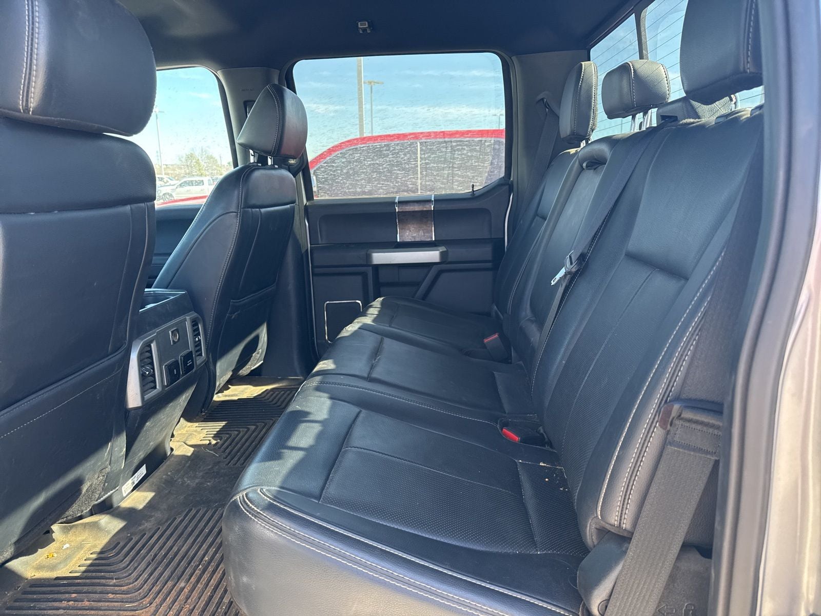 2022 Ford F-350SD Lariat DRW