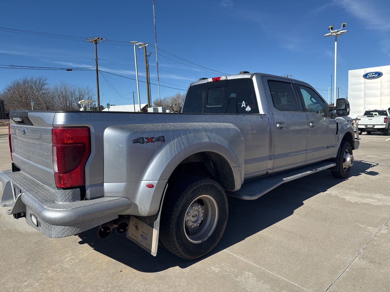2022 Ford F-350SD Lariat DRW