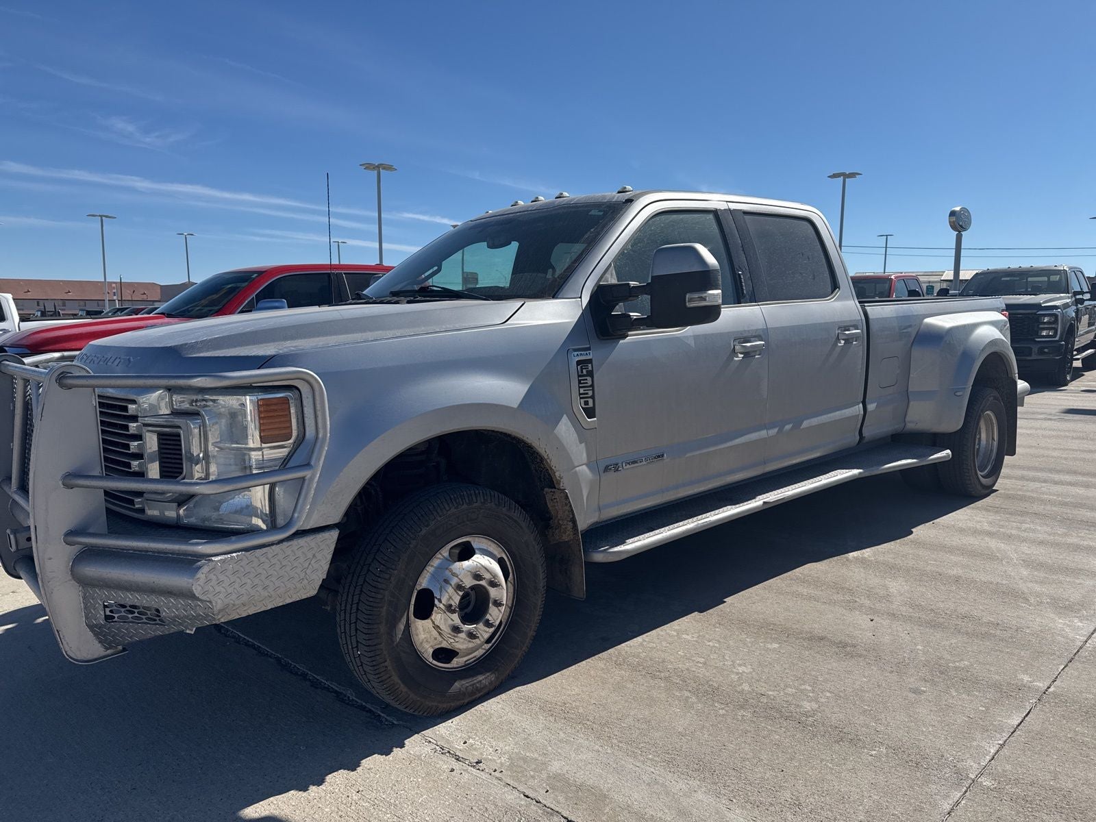2022 Ford F-350SD Lariat DRW