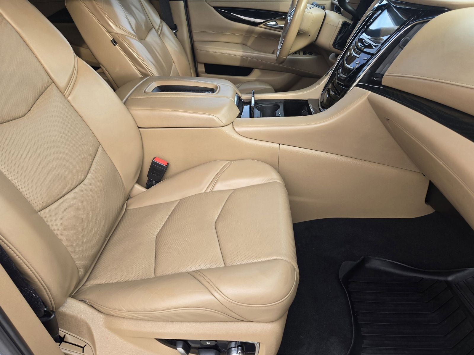 2018 Cadillac Escalade Platinum Edition